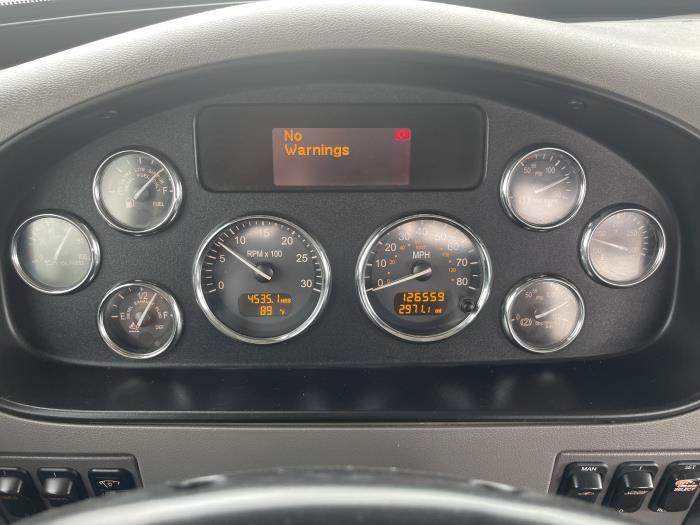 2019 Peterbilt 337-17