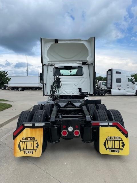 2020 International LT625-5