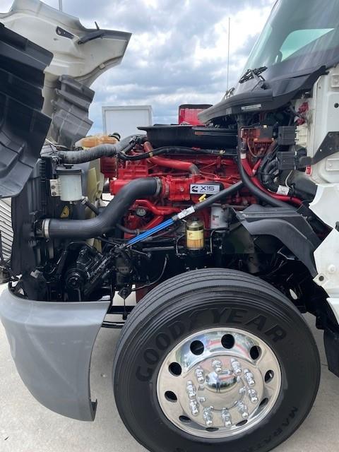 2020 International LT625-8