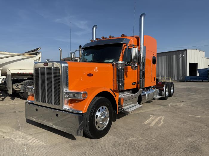 2026 Peterbilt 589-1