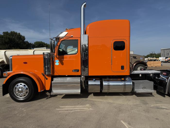 2026 Peterbilt 589-5