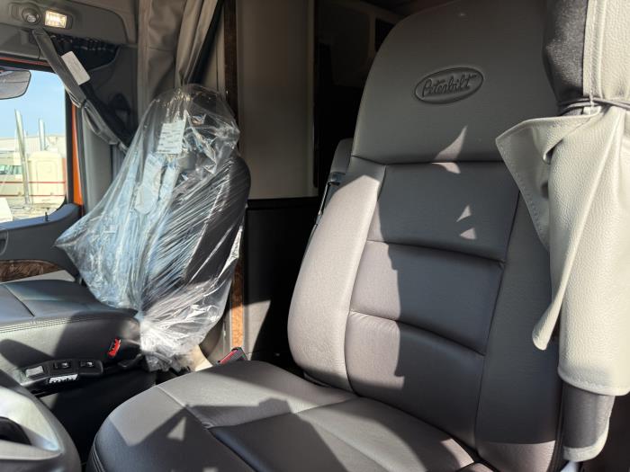 2026 Peterbilt 589-31