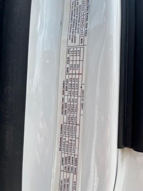 2020 Peterbilt 567-17