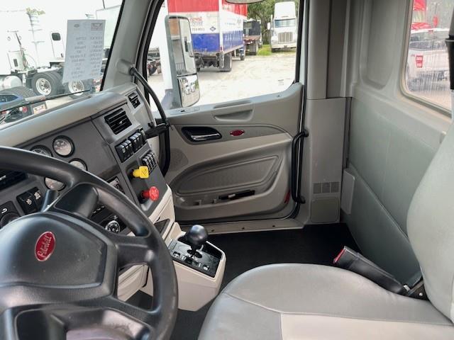 2020 Peterbilt 567-18