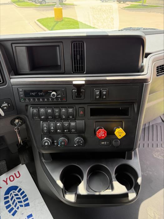 2026 International LT625-5