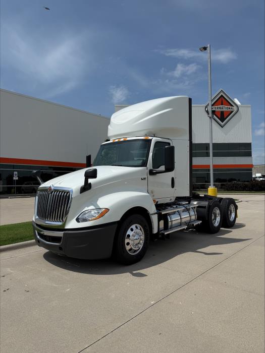 2020 International LT625-1