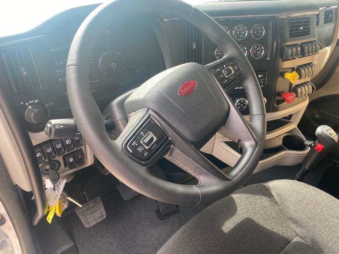 2026 Peterbilt 589-11