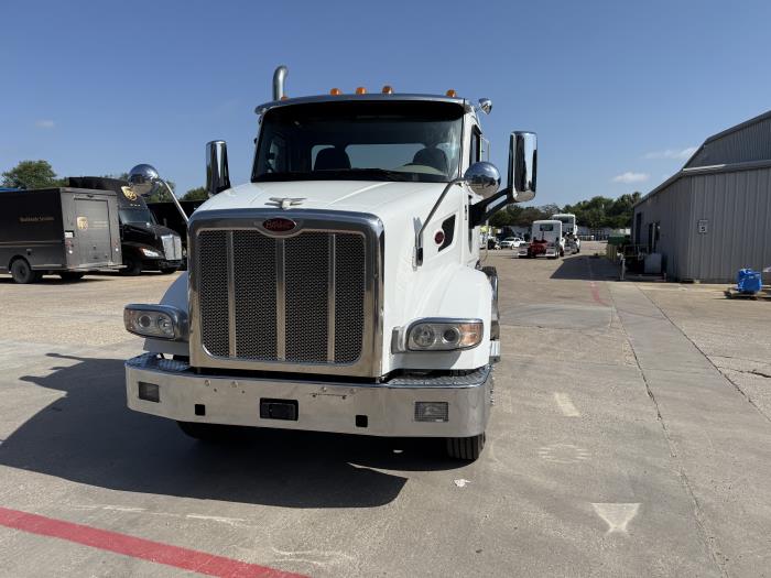 2020 Peterbilt 567-6