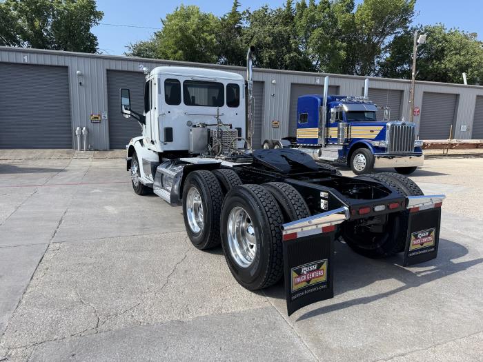 2020 Peterbilt 567-22