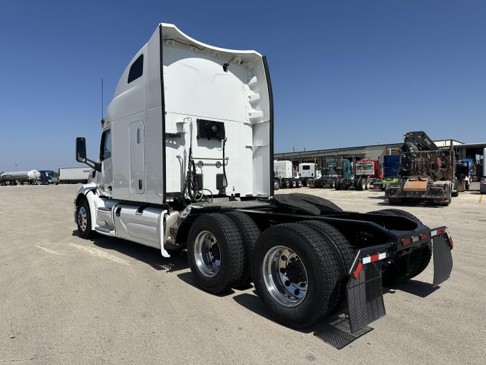 2022 Peterbilt 579-3