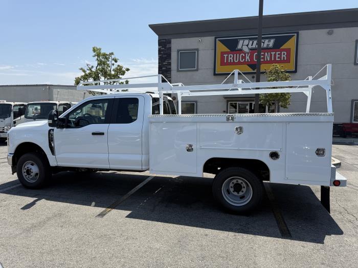 2025 Ford F-350-2