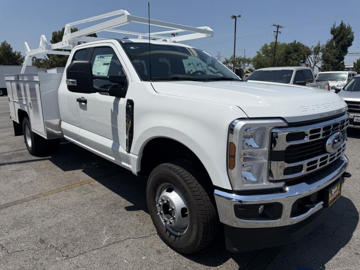 2025 Ford F-350-9