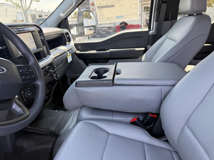 2025 Ford F-350-28