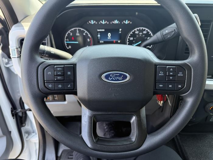 2025 Ford F-350-36