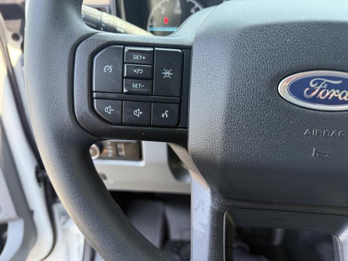 2025 Ford F-350-38