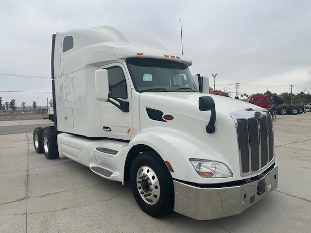 2022 Peterbilt 579-10