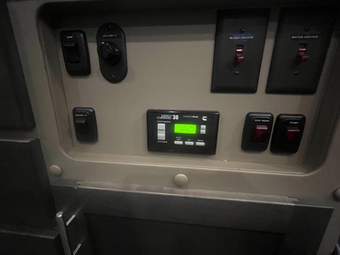 2023 Peterbilt 579-24