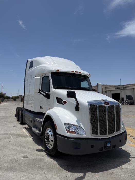 2021 Peterbilt 579-5