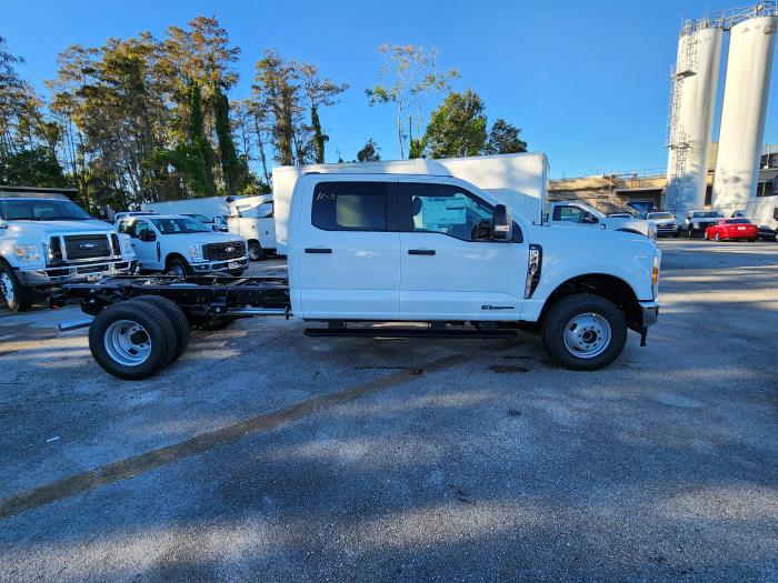 2025 Ford F-350-4
