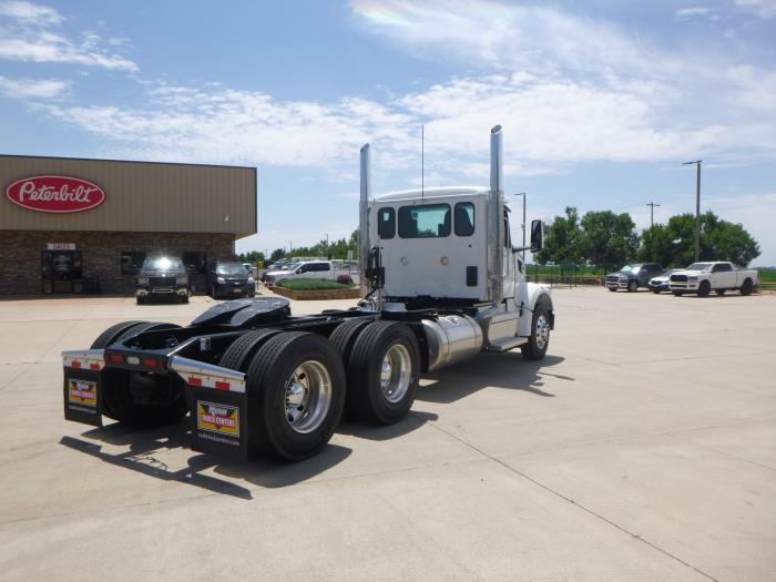 2026 Peterbilt 567-7