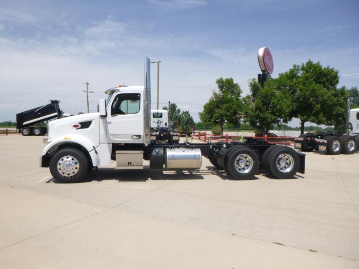 2026 Peterbilt 567-4