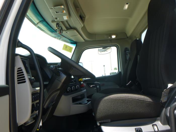 2026 Peterbilt 567-15