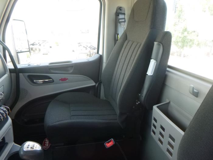 2026 Peterbilt 567-16