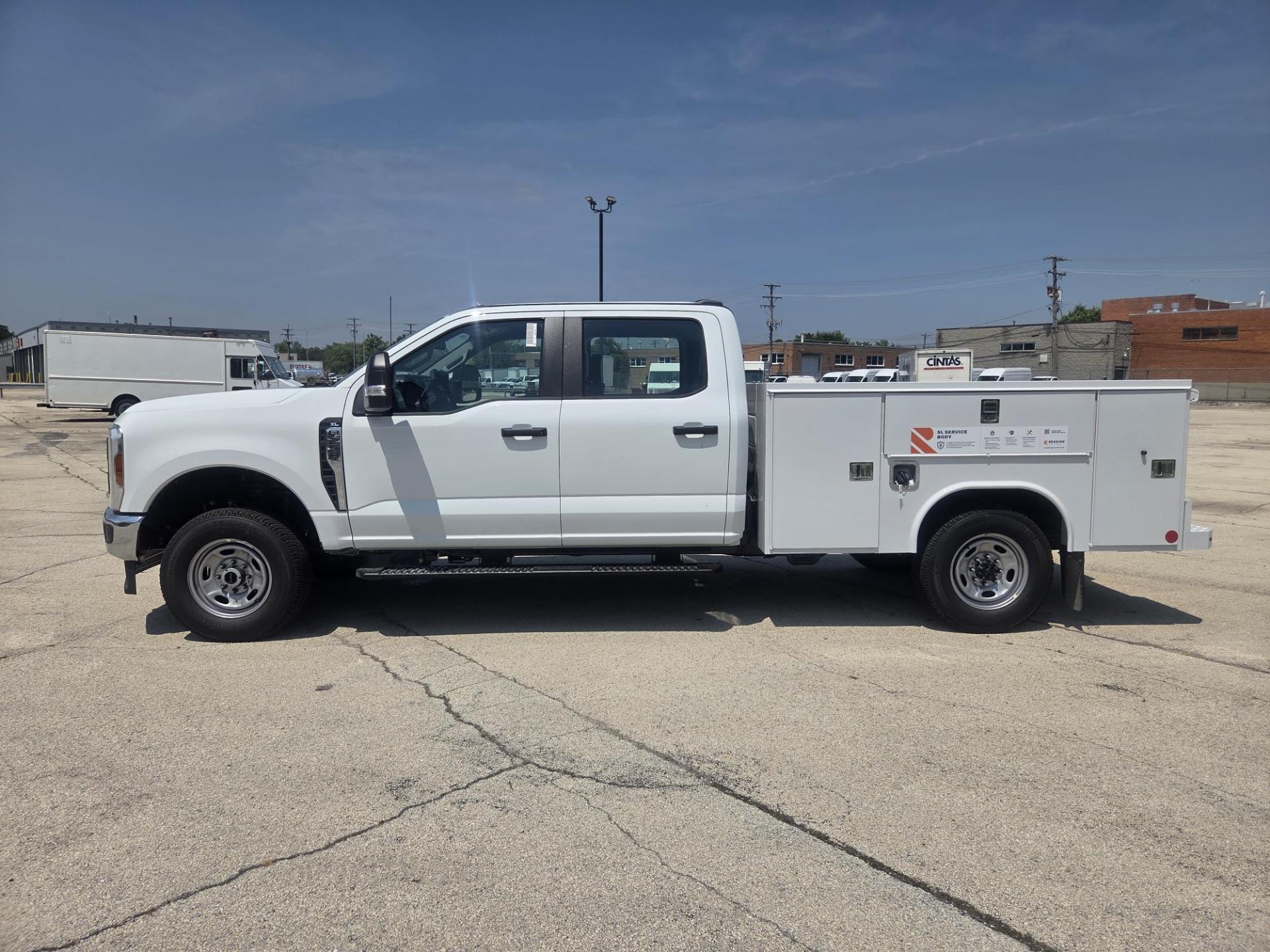 2025 Ford F-250 Crew Cab 4x4 Reading Service Truck for sale #1928365 - photo 3