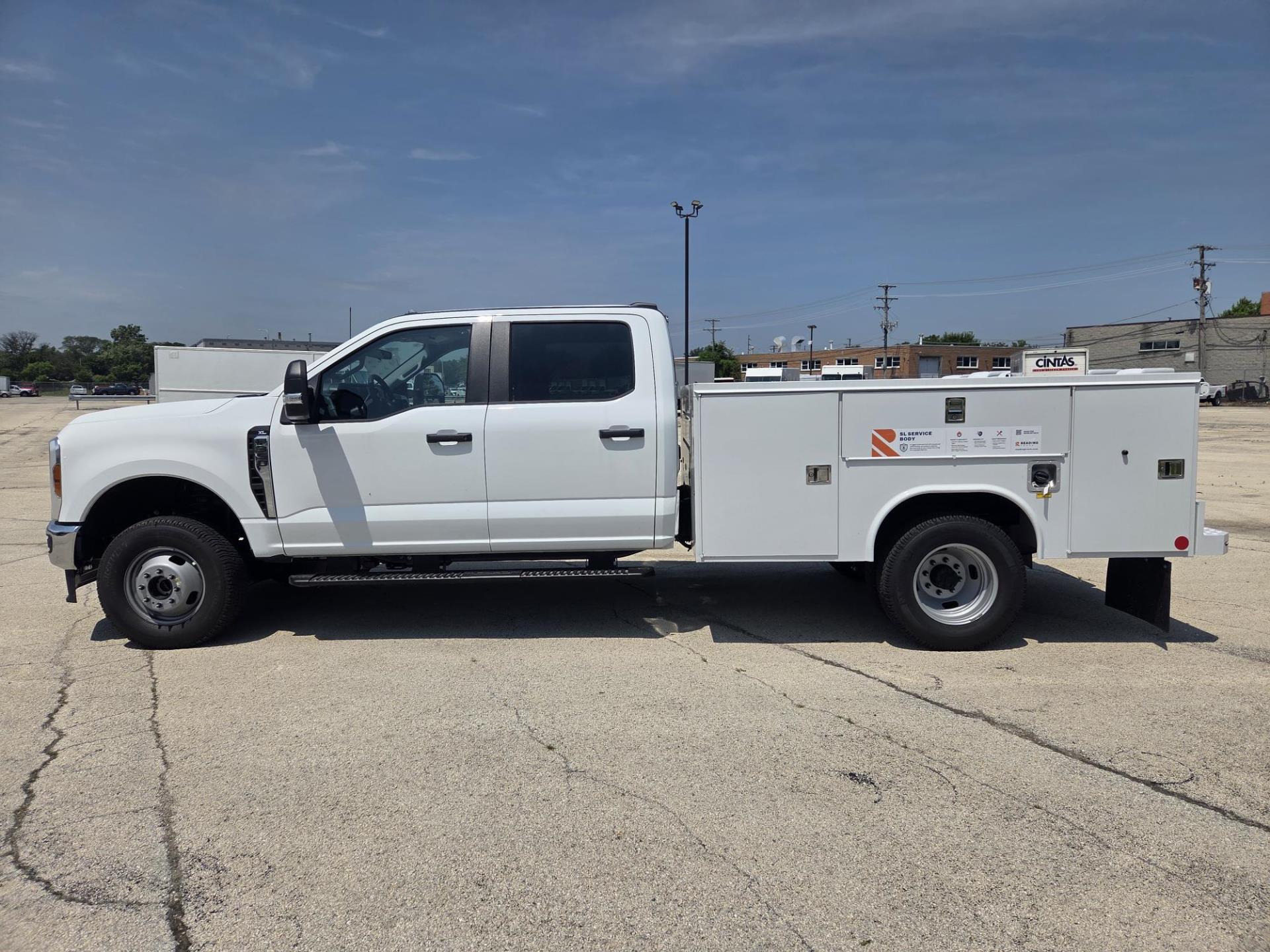 2025 Ford F-350 Crew Cab DRW 4x4 Reading Service Truck for sale #1920526 - photo 3