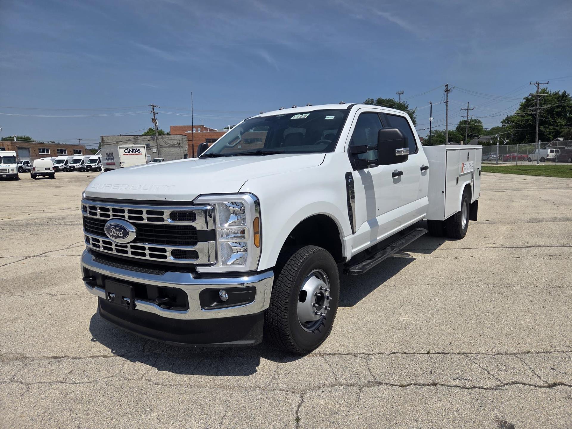 2025 Ford F-350 Crew Cab DRW 4x4 Reading Service Truck for sale #1920526 - photo 1