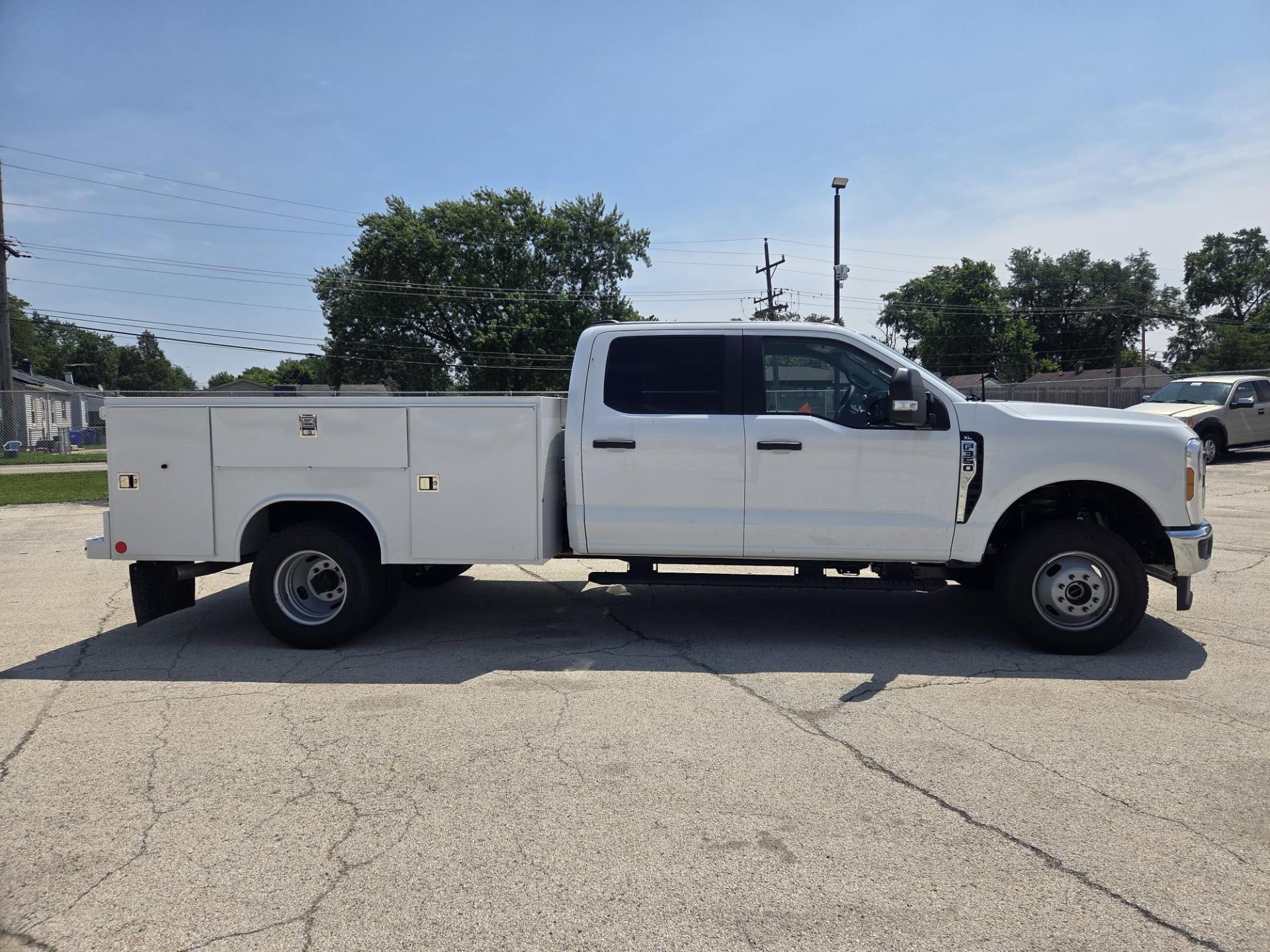 2025 Ford F-350 Crew Cab DRW 4x4 Reading Service Truck for sale #1920526 - photo 6