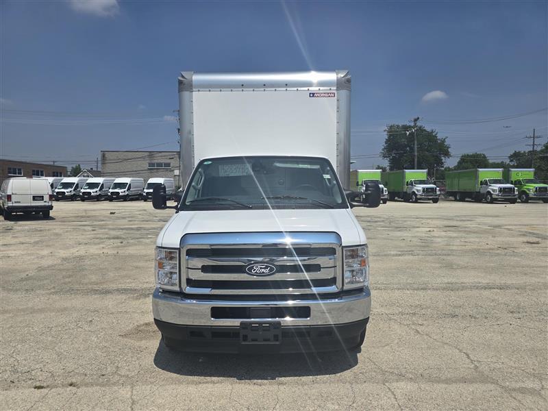 New 2026 Ford E-450 16' Morgan Truck Body Box Van for sale #1884705 - photo 8