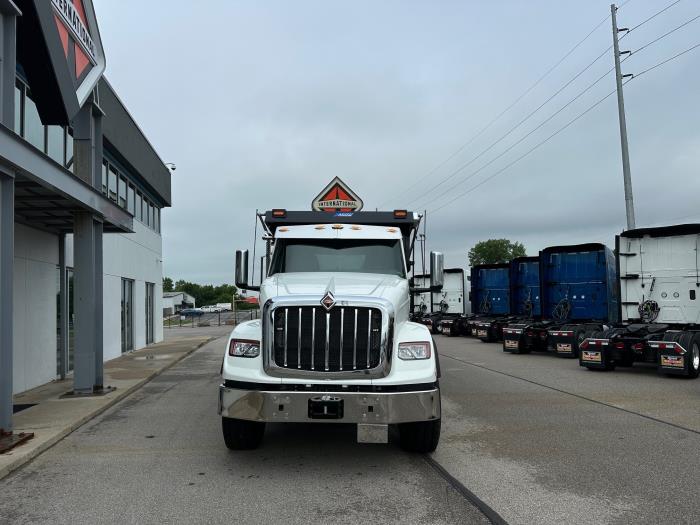 2026 International HX620-2