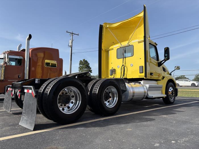 2020 Peterbilt 579-4