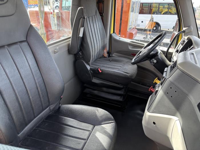 2020 Peterbilt 579-9