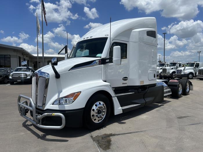 2023 Kenworth T680-1