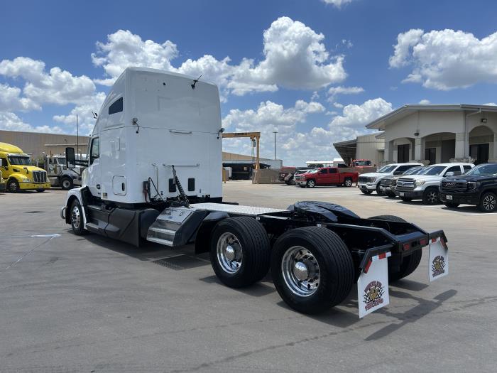 2023 Kenworth T680-3