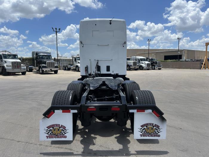 2023 Kenworth T680-4