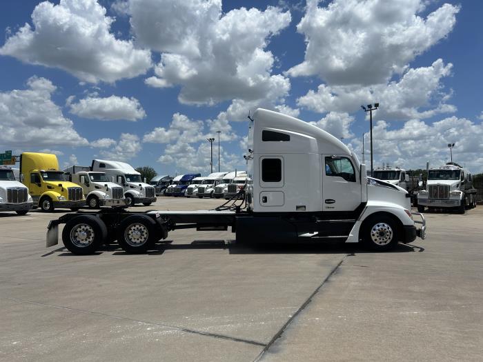2023 Kenworth T680-6