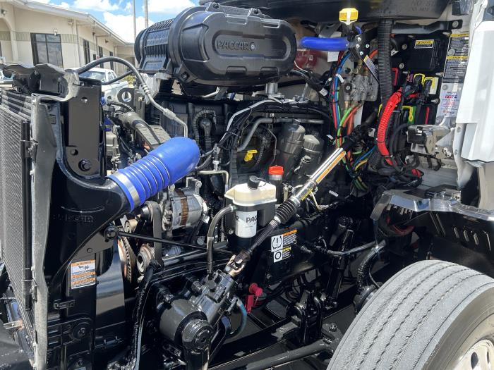 2023 Kenworth T680-15