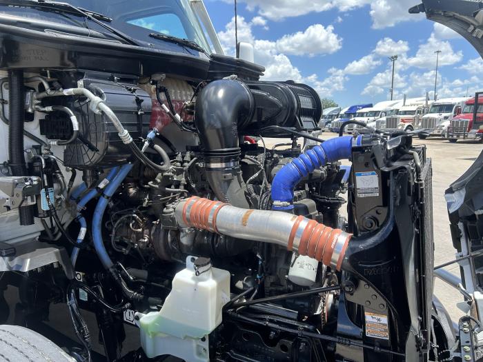 2023 Kenworth T680-18