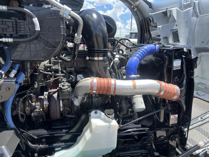 2023 Kenworth T680-19