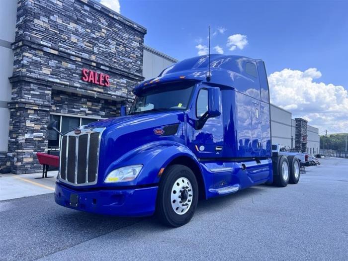 2022 Peterbilt 579-5