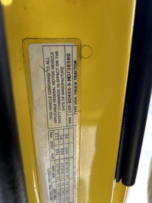 2021 Peterbilt 579-27