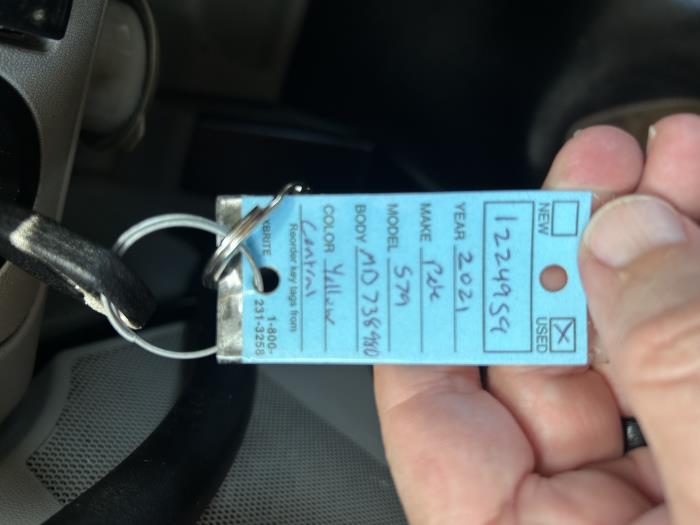 2021 Peterbilt 579-32