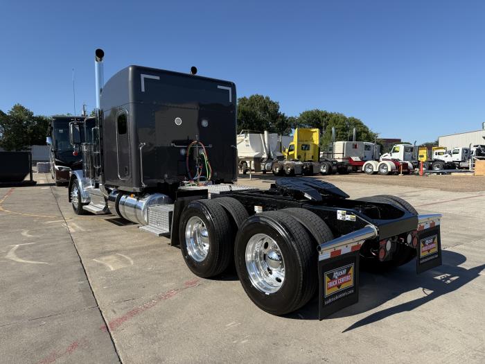 2026 Peterbilt 589-6
