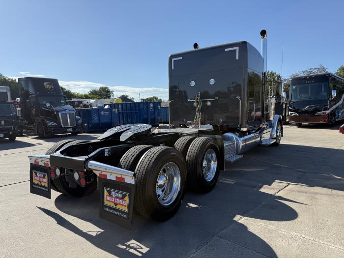 2026 Peterbilt 589-8