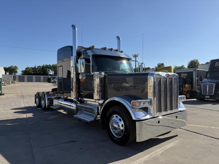 2026 Peterbilt 589-11