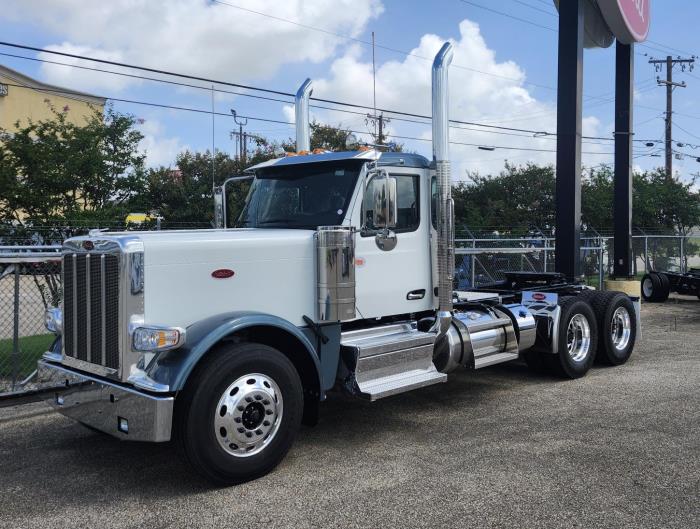 2026 Peterbilt 589-1