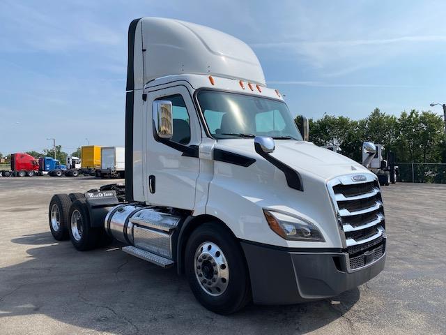 2020 Freightliner Cascadia-9